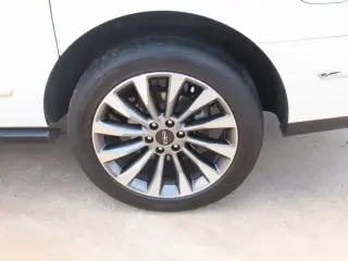 Lincoln Navigator L 2021 4x4 Reserve 4dr SUV