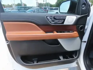 Lincoln Navigator L 2021 4x4 Reserve 4dr SUV