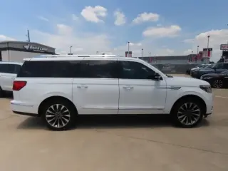 Lincoln Navigator L 2021 4x4 Reserve 4dr SUV