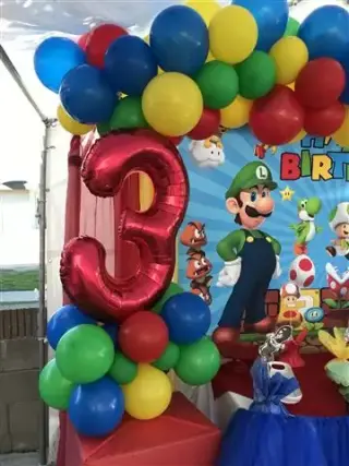 DECORACIONES CON GLOBOS