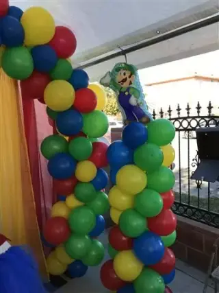 DECORACIONES CON GLOBOS