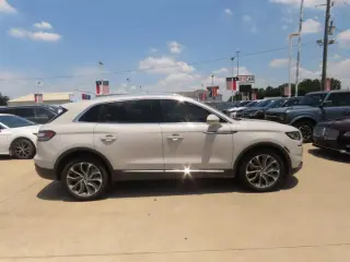Lincoln Nautilus 2023 AWD Reserve 4dr SUV