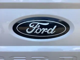 Ford F-250 Super Duty 2019 4x4 Lariat 4dr Crew Cab 6.8 ft. SB Pickup