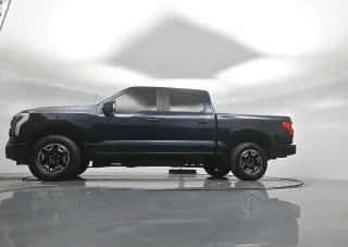 Ford F-150 Lightning 2024 AWD Pro 4dr SuperCrew 5.5 ft. SB