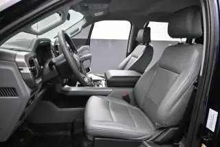 Ford F-150 Lightning 2024 AWD Pro 4dr SuperCrew 5.5 ft. SB