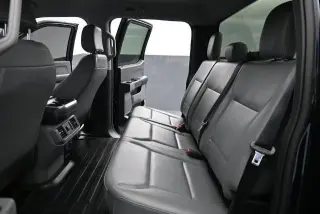 Ford F-150 Lightning 2024 AWD Pro 4dr SuperCrew 5.5 ft. SB