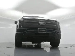 Ford F-150 Lightning 2024 AWD Pro 4dr SuperCrew 5.5 ft. SB