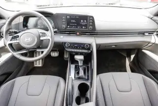 Hyundai ELANTRA 2025 SEL Sport 4dr Sedan