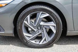 Hyundai ELANTRA 2025 SEL Sport 4dr Sedan
