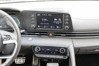 Hyundai ELANTRA 2025 SEL Sport 4dr Sedan