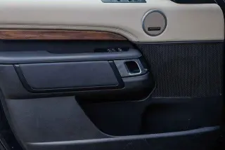 Land Rover Discovery 2019 AWD HSE 4dr SUV