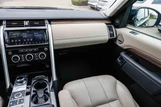 Land Rover Discovery 2019 AWD HSE 4dr SUV