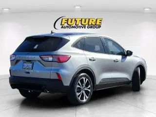 Ford Escape 2022 SE 4dr SUV