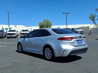 Toyota Corolla 2024 LE 4dr Sedan