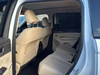 Jeep Grand Cherokee 2022 4x2 Limited 4dr SUV (midyear release)