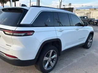 Jeep Grand Cherokee 2022 4x2 Limited 4dr SUV (midyear release)