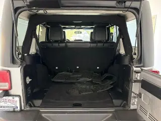 Jeep Wrangler Unlimited 2015 4x4 Rubicon 4dr SUV