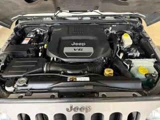 Jeep Wrangler Unlimited 2015 4x4 Rubicon 4dr SUV
