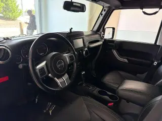 Jeep Wrangler Unlimited 2015 4x4 Rubicon 4dr SUV