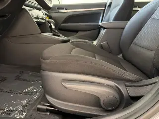 Hyundai ELANTRA 2020 Limited 4dr Sedan SULEV