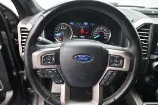 Ford F-150 2018 4x4 Platinum 4dr SuperCrew 5.5 ft. SB