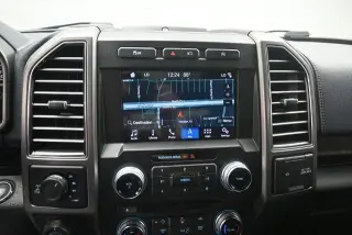 Ford F-150 2018 4x4 Platinum 4dr SuperCrew 5.5 ft. SB