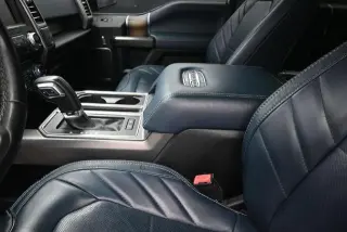 Ford F-150 2018 4x4 Platinum 4dr SuperCrew 5.5 ft. SB