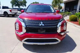 Mitsubishi Outlander 2024 SE 4dr SUV
