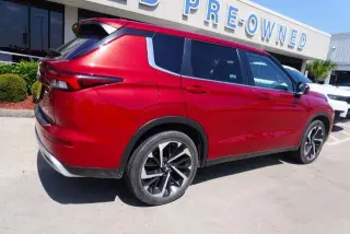 Mitsubishi Outlander 2024 SE 4dr SUV