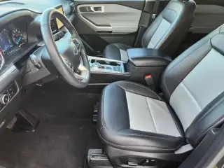 Ford Explorer 2024 XLT 4dr SUV