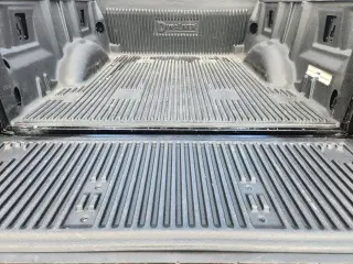 Ford F-150 2021 4x4 XL 4dr SuperCrew 5.5 ft. SB