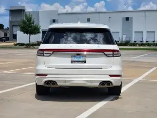 Lincoln Aviator 2021 AWD Reserve 4dr SUV