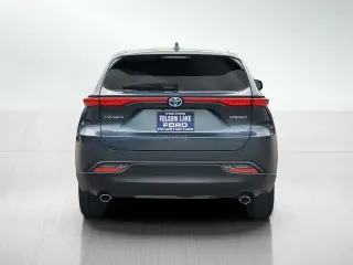 Toyota Venza 2022 AWD LE 4dr Crossover