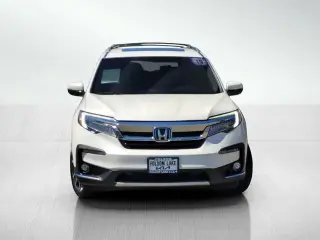 Honda Pilot 2019 AWD Touring 4dr SUV w/Rear Captain's Chairs