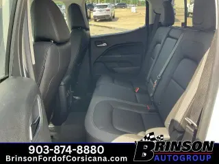 GMC Canyon 2021 4x4 AT4 4dr Crew Cab 5 ft. SB (Cloth)