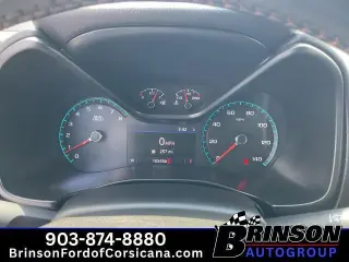 GMC Canyon 2021 4x4 AT4 4dr Crew Cab 5 ft. SB (Cloth)