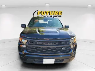Chevrolet Silverado 1500 2024 4x2 Custom 4dr Crew Cab 5.8 ft. SB