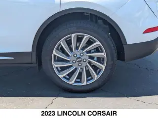 Lincoln Corsair 2023 AWD Reserve 4dr SUV
