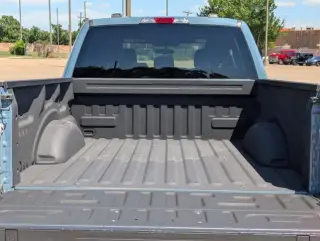 Ford F-150 2023 4x2 XL 4dr SuperCrew 5.5 ft. SB