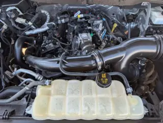 Ford F-150 2023 4x2 XL 4dr SuperCrew 5.5 ft. SB