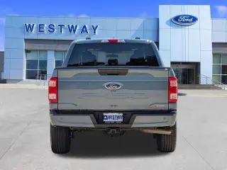Ford F-150 2023 4x2 XL 4dr SuperCrew 5.5 ft. SB