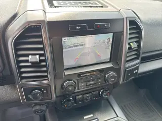 Ford F-150 2018 4x2 XLT 4dr SuperCrew 5.5 ft. SB