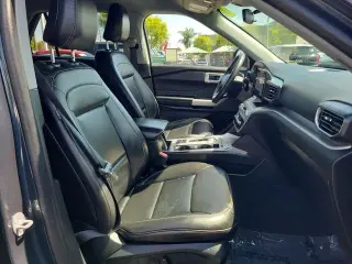 Ford Explorer 2023 XLT 4dr SUV