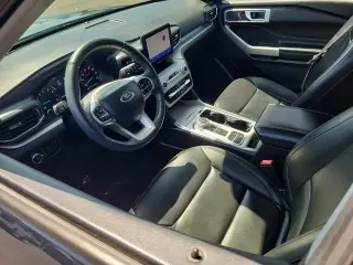 Ford Explorer 2023 XLT 4dr SUV