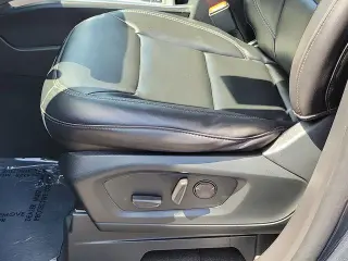 Ford Explorer 2023 XLT 4dr SUV