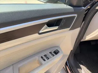 Volkswagen Atlas 2022 V6 SE 4dr SUV w/Technology