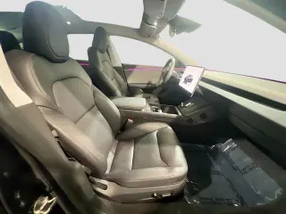 Tesla Model 3 2024 4dr Sedan