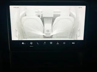 Tesla Model 3 2024 4dr Sedan