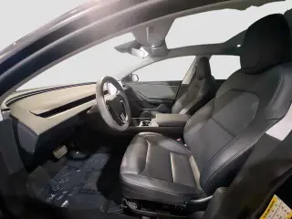 Tesla Model 3 2024 4dr Sedan