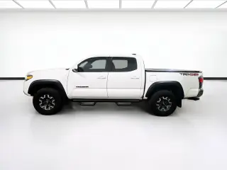 Toyota Tacoma 2023 4x4 TRD Off-Road 4dr Double Cab 5.0 ft SB 6A